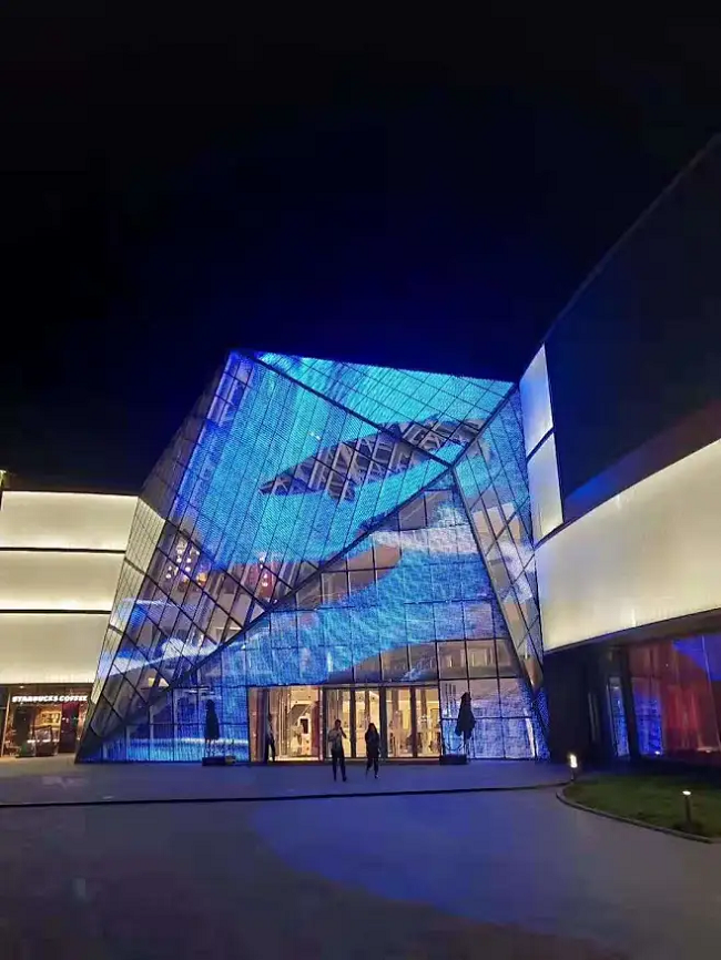 【華邦瀛科普篇】 LED透明屏到底是怎樣神奇的存在呢？